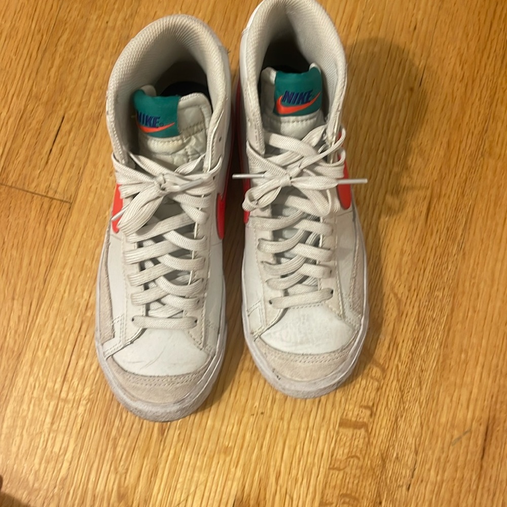 Nike Blazers -4.5Y